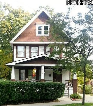 15208 Hilliard Rd photo 1