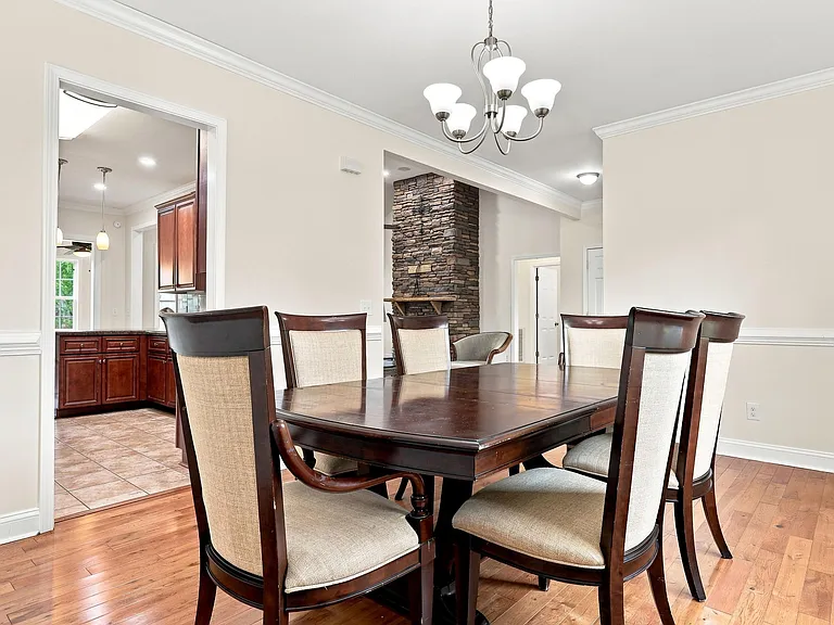 494 Asset Pkwy — Photo 32