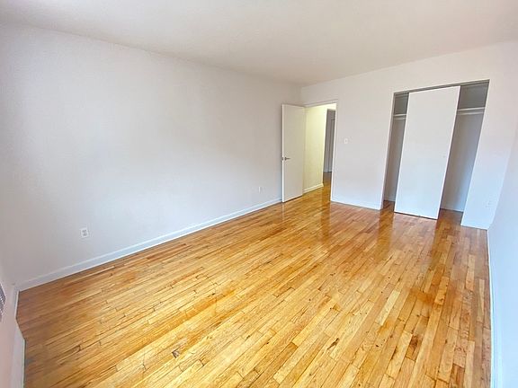 5th image of 142-11 41st Ave #55