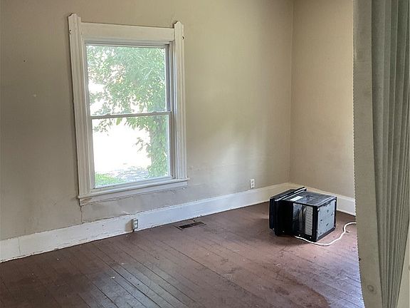 5th image of 314 16th St