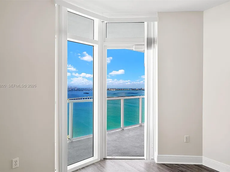 1900 N Bayshore Dr #4504 — Photo 12