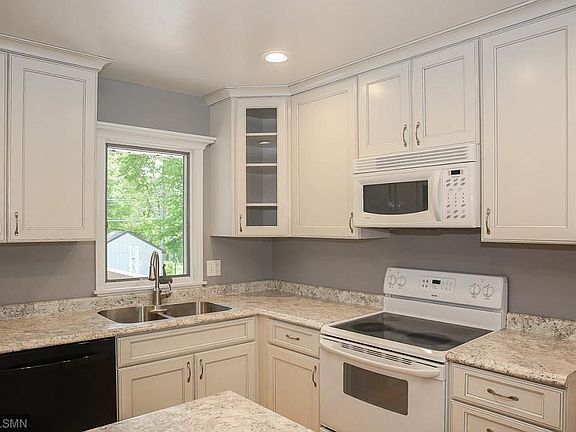 2nd image of 11405 Keating Ave