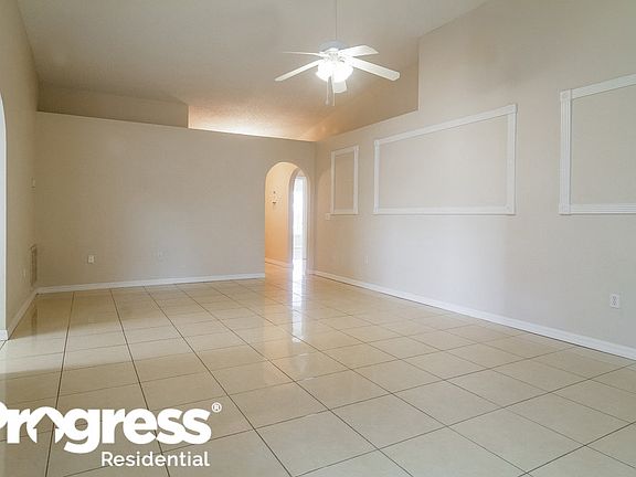 5th image of 107 Spanish Hill Ct