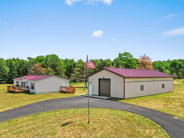7240 E 20th Rd, Manton, MI 49663