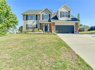 480 Arlington Dr, Cameron, NC 28326