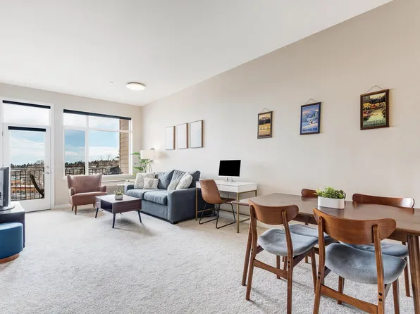 750 NW Lava Rd APT 510, Bend, OR 97703