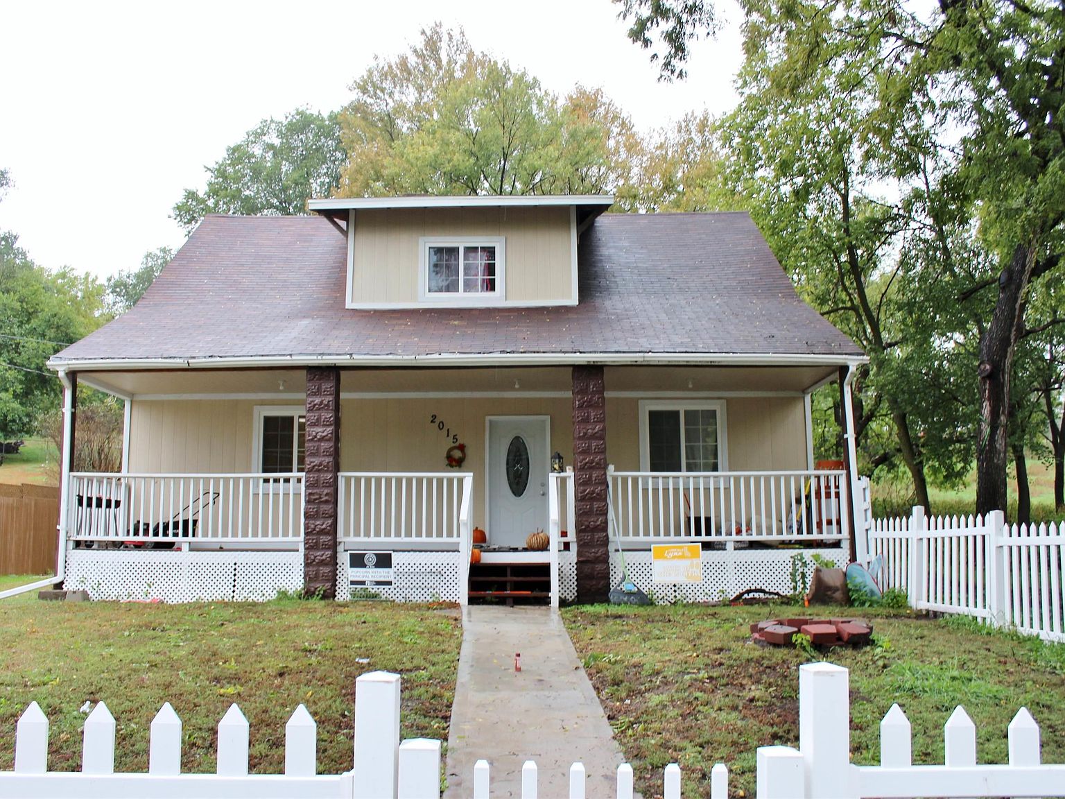 2015 Casselman St, Sioux City, IA 51103 MLS 822615 Zillow