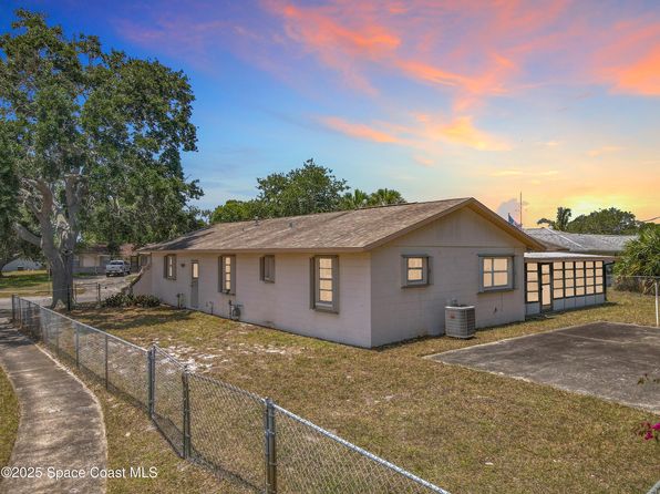 537 Ebony St, Melbourne, FL 32935