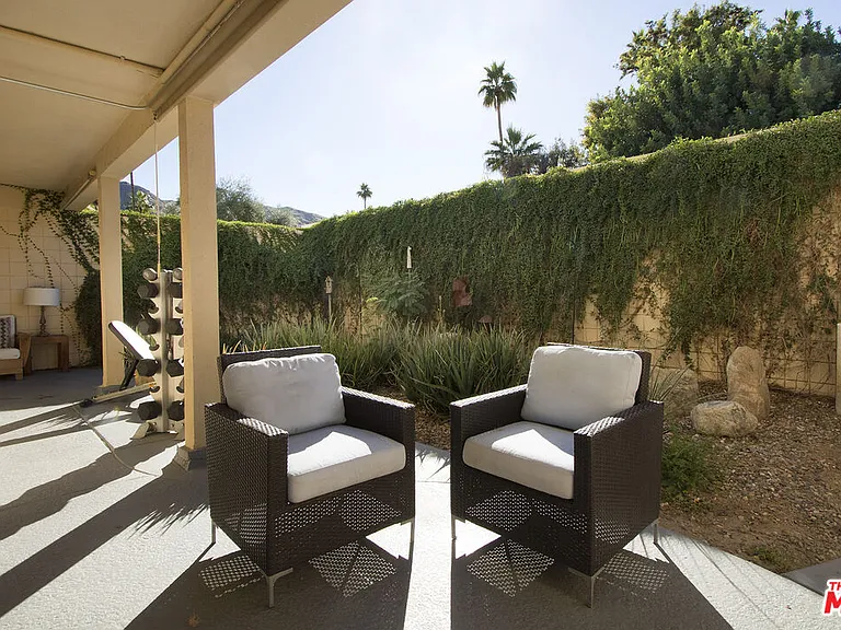 501 Desert Lakes Cir — Photo 53