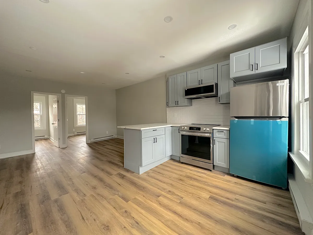 Building Photo - 190 N Miller St #2