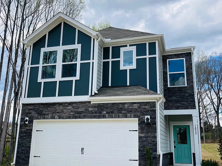 1052 S Fieldhaven Dr — Photo 1