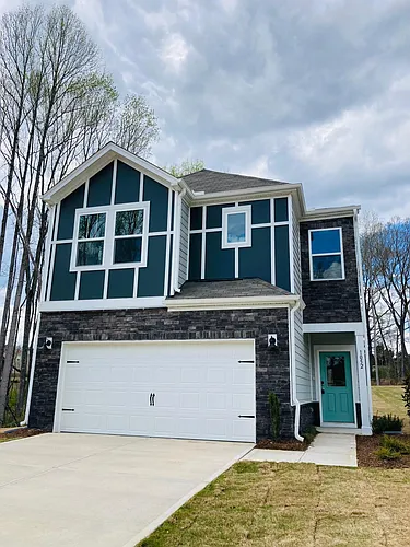 1052 S Fieldhaven Dr Photo 1