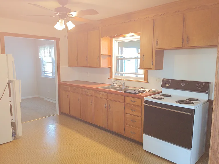 903 Breneman Rd — Photo 22