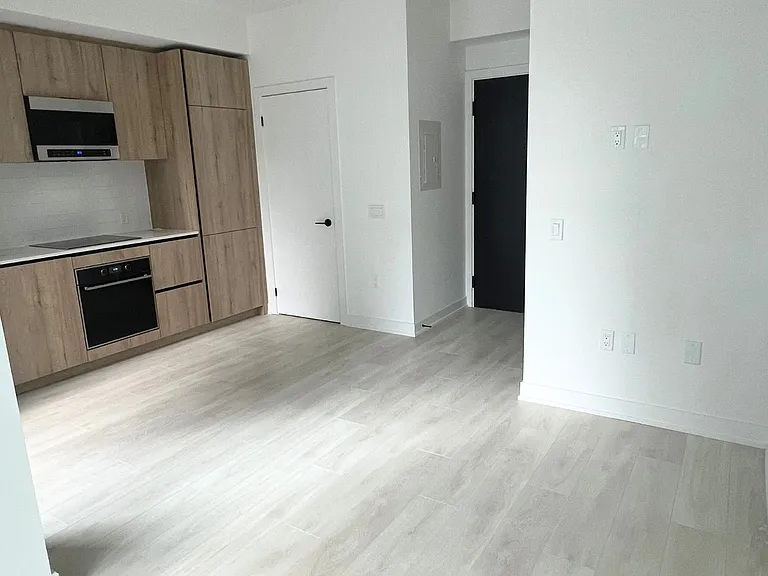 117 Broadway Ave #2903 — Photo 2