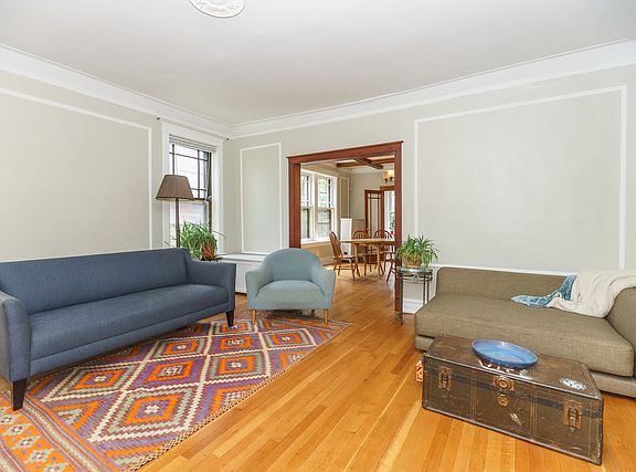 4th image of 7136 S Oglesby Ave