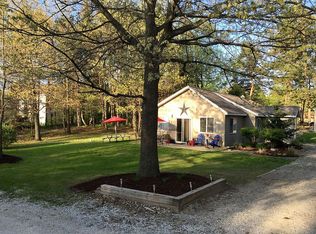 658 N Para Sail Dr, Mears, MI 49436