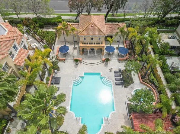 54 Via Cordoba, Rancho Santa Margarita, CA 92688