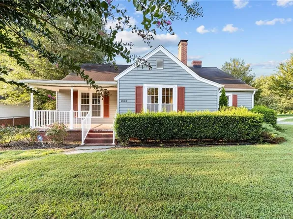 236 Albany St, Burlington, NC 27215