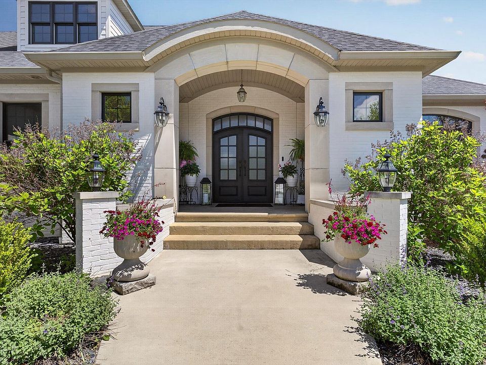 3568 E Saddlebrook Ln, Bloomington, IN 47401 | MLS #202617258 | Zillow