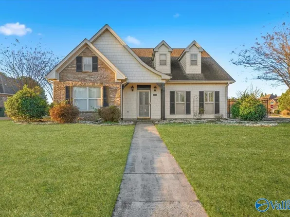 711 Appaloosa Ln SW, Decatur, AL 35603