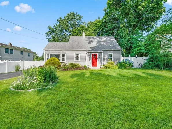 9 Lexington Road, Tappan, NY 10983