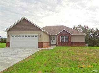 104 Capri Ridge Dr, Bonne Terre, MO 63628