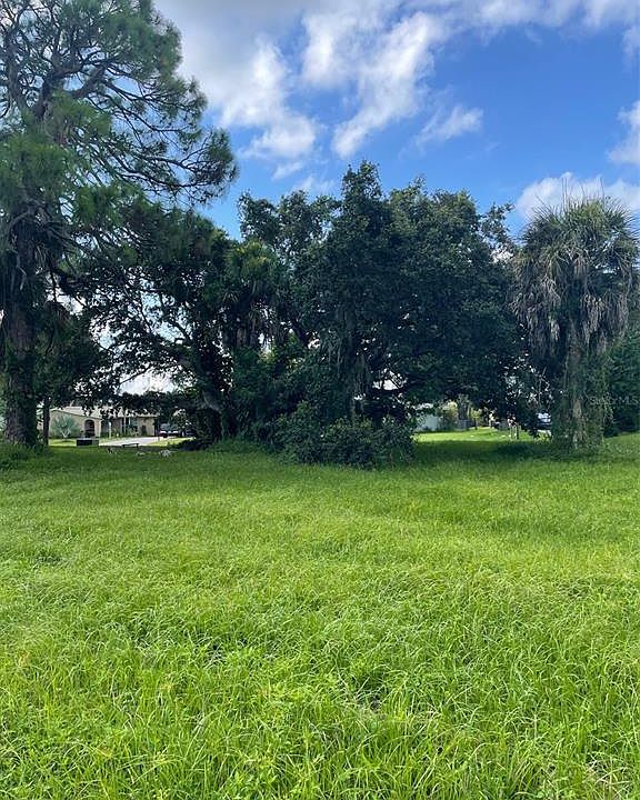 2nd image of 223 ANNAPOLIS LANE LOT 110