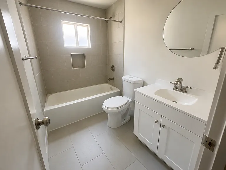 2173-77 Harrison Ave #75 — Photo 4
