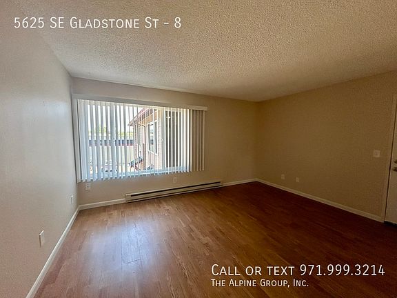 4th image of 5625 SE Gladstone St APT 8
