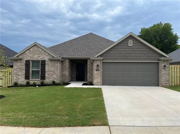 393 Smith St, West Fork, AR 72774