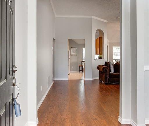 2nd image of 2901 Furlong Dr W