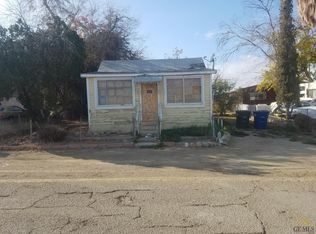 109 Asher Ave, Taft, CA