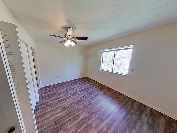 4th image of 77 SE 16th Ave APT B304