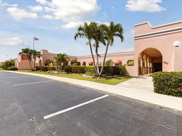 750 S Orlando Ave APT 413, Cocoa Beach, FL 32931