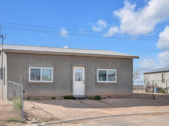 3rd image of 16104 Mesa Rocks St