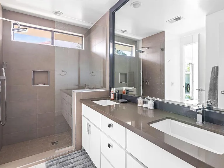 54877 Inverness Way — Photo 28