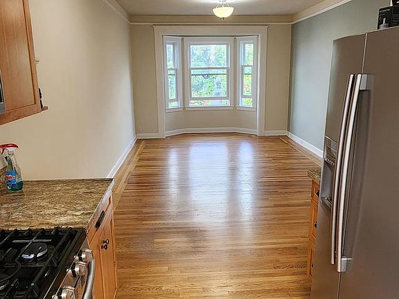 2nd image of 1151 Broderick St APT 4