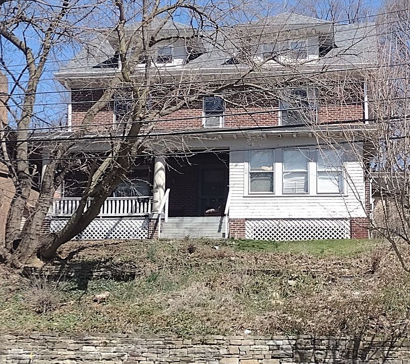 1st image of 256 Mabrick Ave APT 3