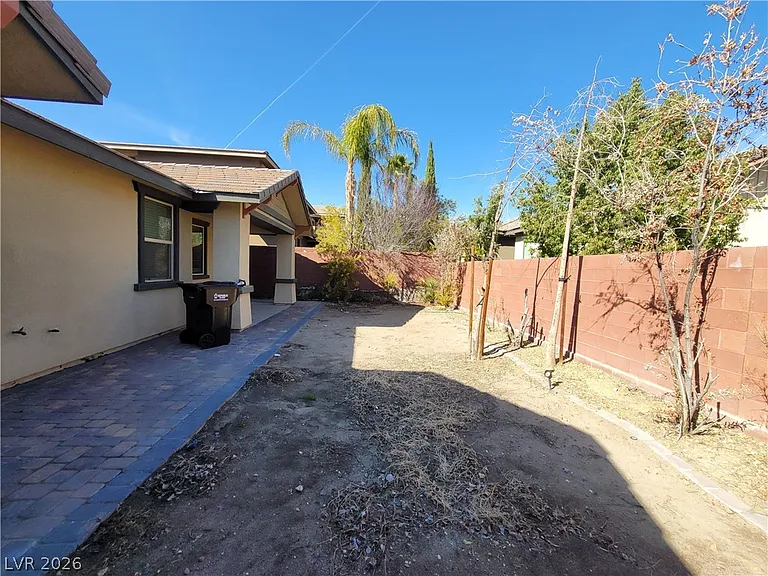 5564 Bethany Bend Dr — Photo 12