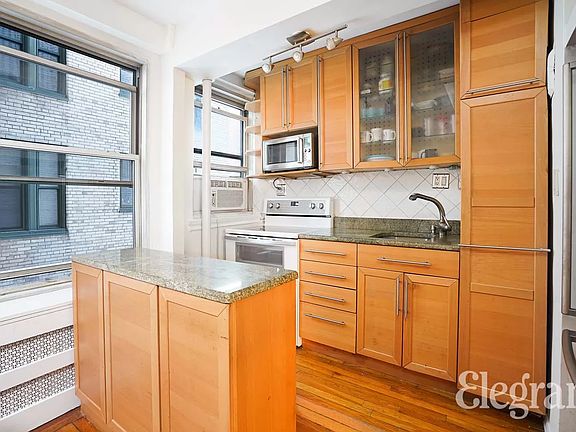 2nd image of 325 W 45th St APT 216