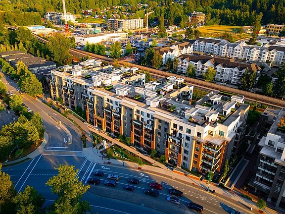 3rd image of 55 Klahanie Dr #312