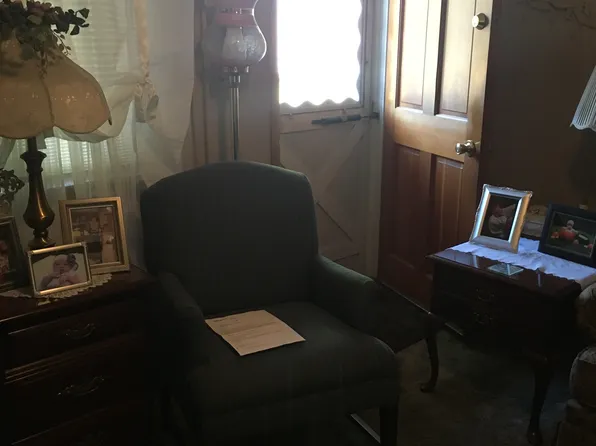 368 W Snyder Ave, Lansford, PA 18232