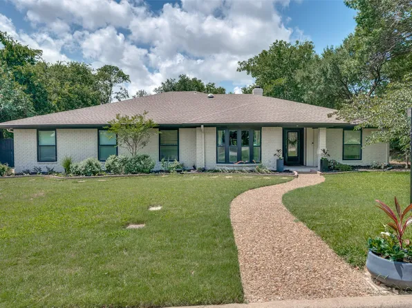 13 Windward Rd, Benbrook, TX 76132