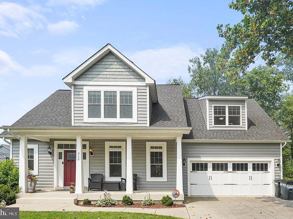 1st image of 915 Myers Cir SW