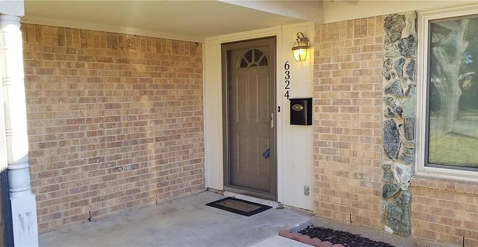 1st image of 6324 Solona Cir N