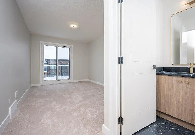 562 Seton Cir SE #305 — Photo 17