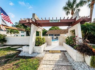 2750 E Bay Dr APT 10E, Largo, FL 33771