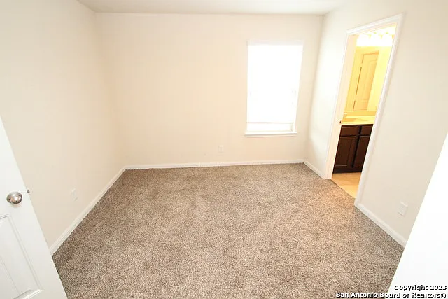 11319 Silver Rose — Photo 28