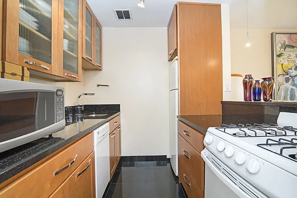 Sold by Compass | media 5