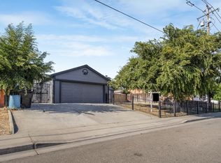 721 F St, Livingston, CA